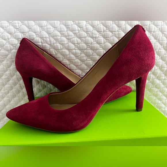MICHAEL KORS Suede Pink Raspberry Pumps 🩷 - Picture 9 of 12